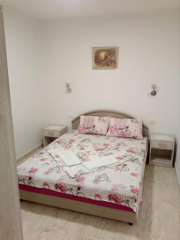 Apartmani M&V Сутоморе Екстер'єр фото